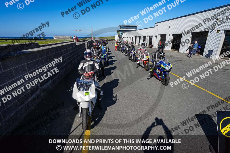 anglesey no limits trackday;anglesey photographs;anglesey trackday photographs;enduro digital images;event digital images;eventdigitalimages;no limits trackdays;peter wileman photography;racing digital images;trac mon;trackday digital images;trackday photos;ty croes